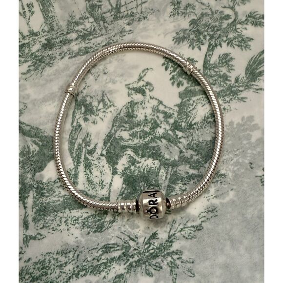 Pandora Moments Barrel Clasp Snake Chain Bracelet Sterling Silver 7.5 - Picture 2 of 3